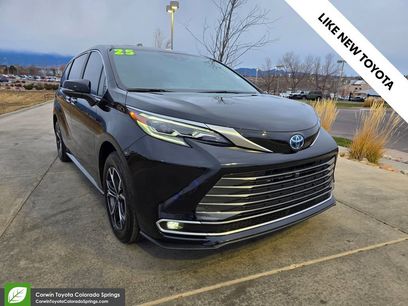 Used 2025 Toyota Sienna Platinum