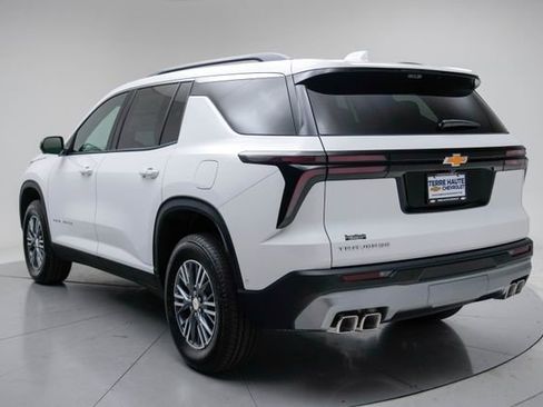 New 2026 Chevrolet Traverse LT w/ Enhanced Driving Package FWD image 4
