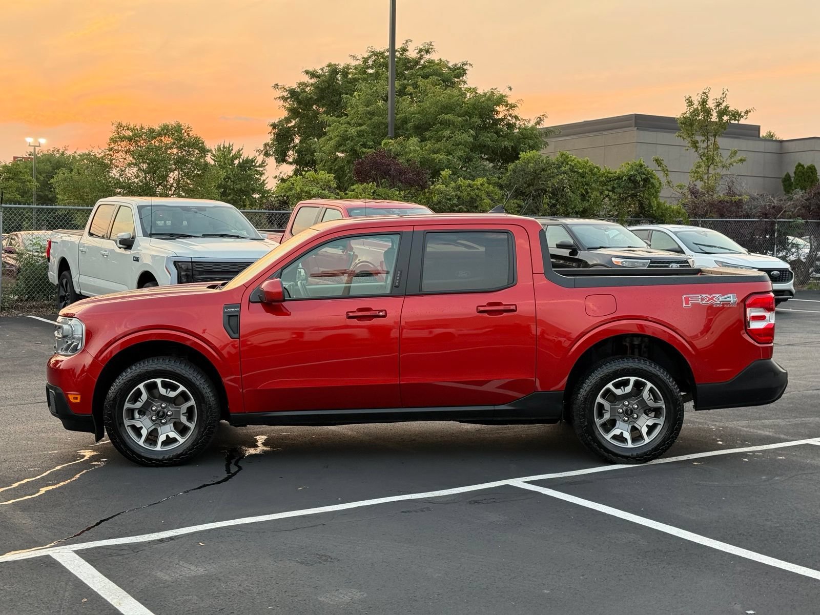 Used 2023 Ford Maverick Lariat w/ Lariat Luxury Package AWD/4WD image 7