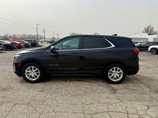 Used 2022 Chevrolet Equinox LT image 1