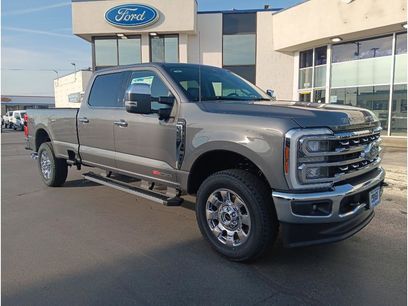 New 2025 Ford F350 Lariat w/ Chrome Package