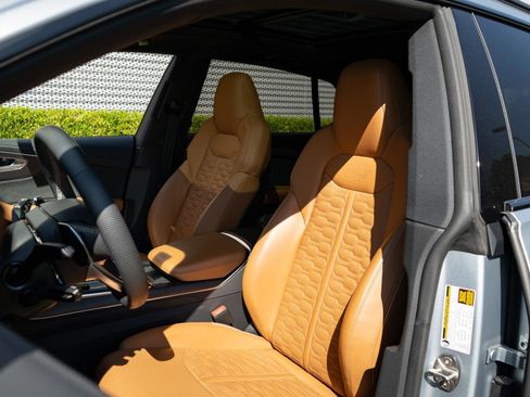 Certified 2024 Audi RS Q8 AWD/4WD image 29