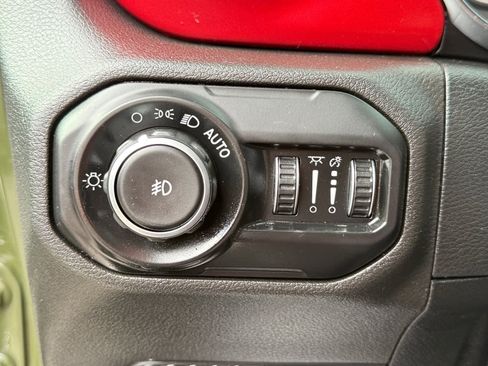 Used 2021 Jeep Wrangler Unlimited Rubicon image 20