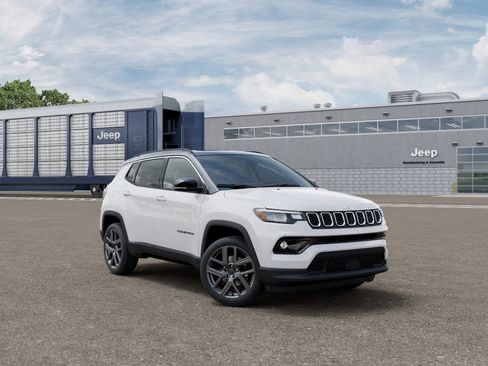 New 2026 Jeep Compass Limited w/ Sun, Sound & Navigation Group AWD/4WD image 12
