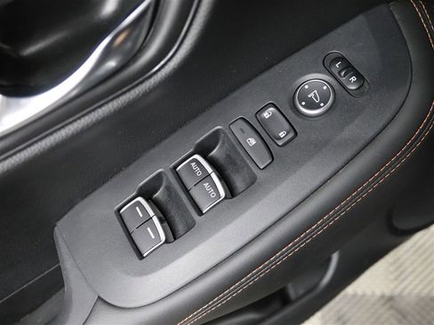 Used 2023 Honda HR-V Sport image 33