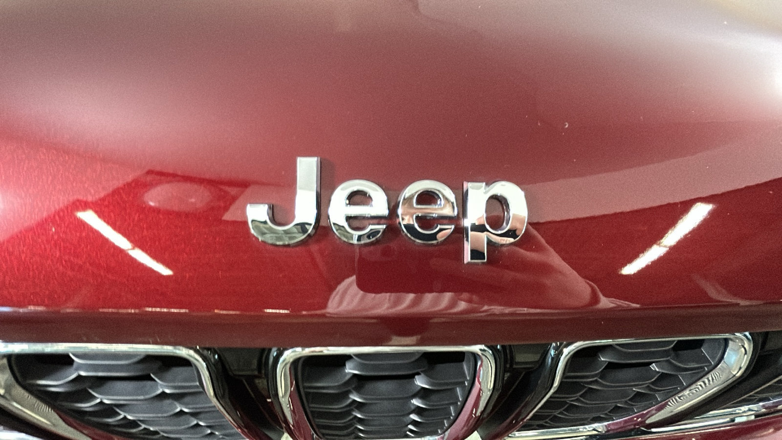 Used 2023 Jeep Grand Cherokee L Limited AWD/4WD image 10