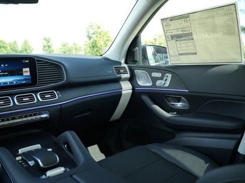 Certified 2026 Mercedes-Benz GLS 450 4MATIC image 23