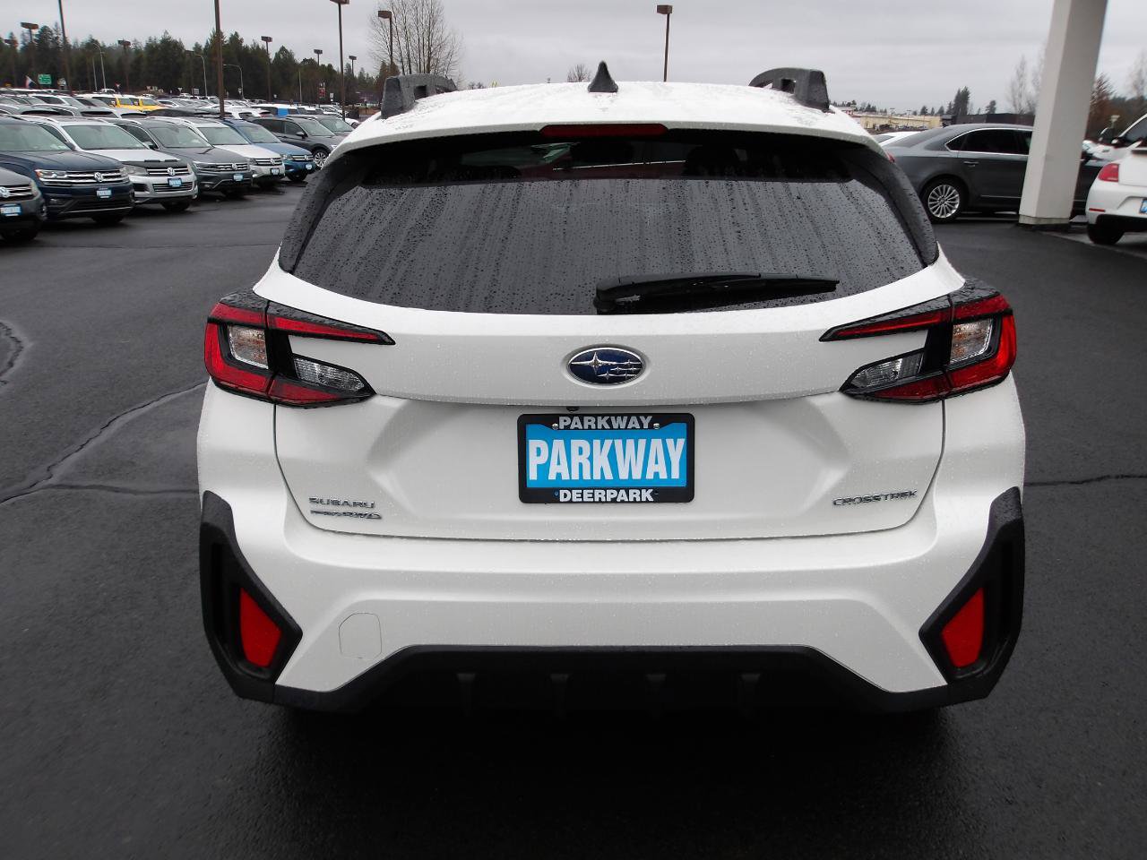 Used 2024 Subaru Crosstrek 2.0i Premium w/ Crosstrek Mirror Package AWD/4WD image 4