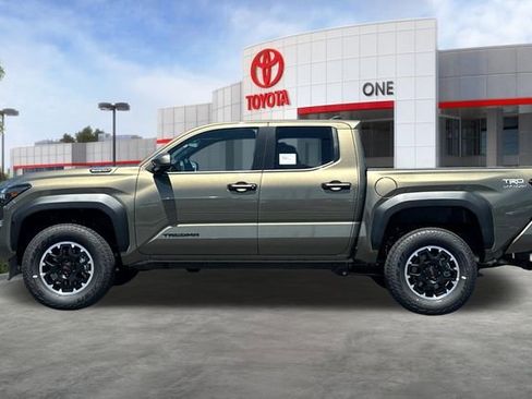 New 2026 Toyota Tacoma TRD Off-Road AWD/4WD image 7
