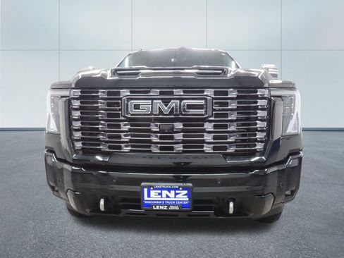 Used 2025 GMC Sierra 2500 Denali Ultimate w/ LPO, GMC Protection Package AWD/4WD image 47
