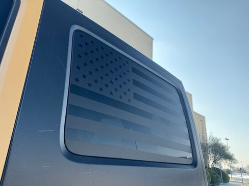 Used 2014 Jeep Wrangler Unlimited Sahara image 29