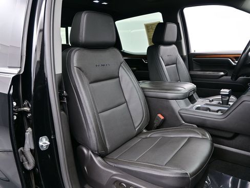 Used 2023 GMC Sierra 1500 Denali w/ Technology Package AWD/4WD image 18