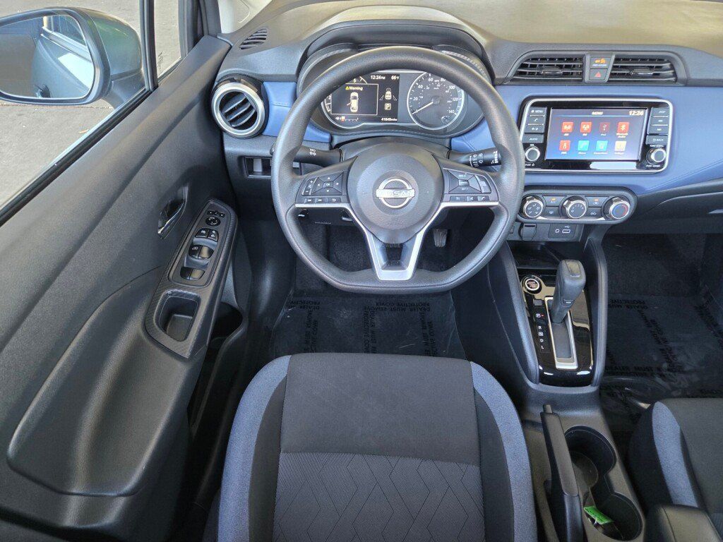 Used 2024 Nissan Versa SV FWD image 11