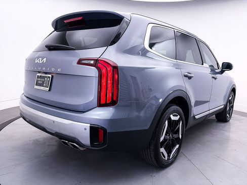 Certified 2024 Kia Telluride S w/ S Sunroof Package FWD image 16