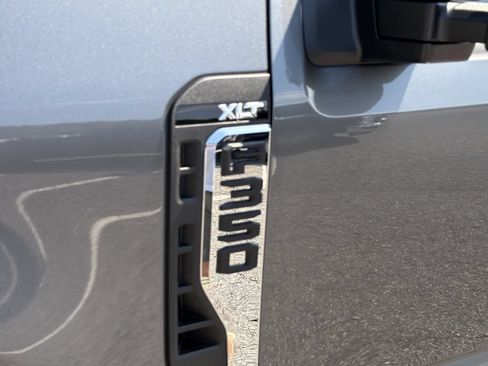 New 2026 Ford F350 XLT w/ FX4 Off-Road Package AWD/4WD image 14