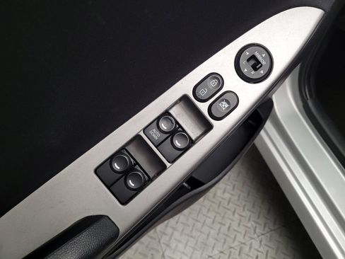 Used 2017 Hyundai Accent SE image 27