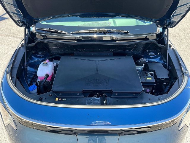 Certified 2024 Kia Niro Wind w/ Wind Preserve Package FWD image 35
