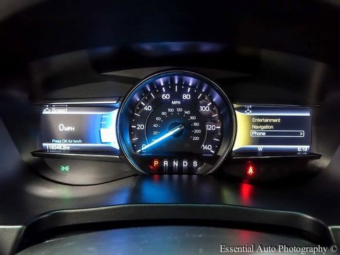 Used 2018 Ford Explorer Limited image 14