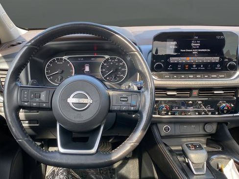 Used 2023 Nissan Rogue SL w/ SL Premium Package AWD/4WD image 11