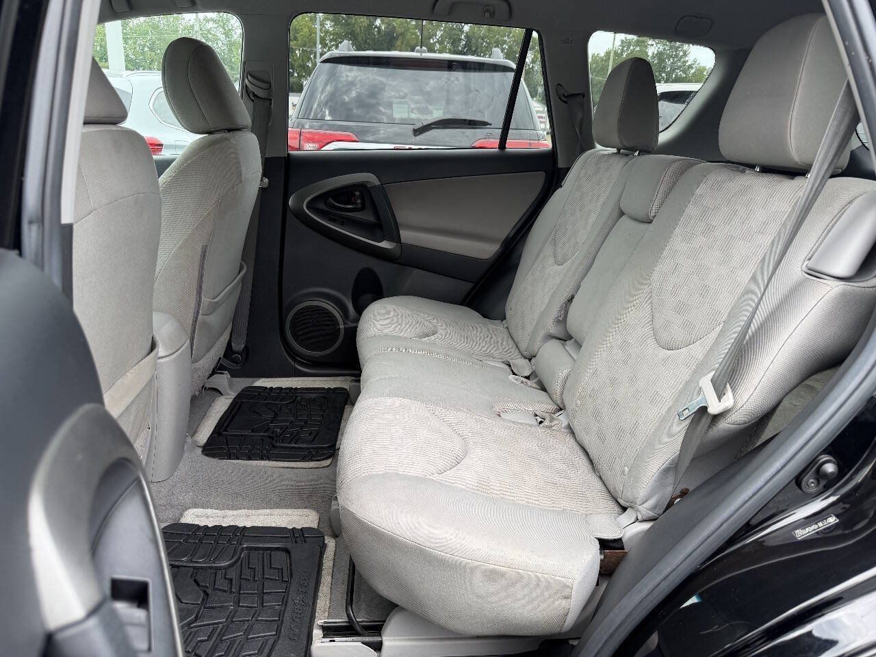Used 2012 Toyota RAV4 4WD w/ Value Pkg image 10