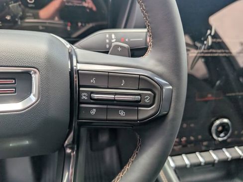 New 2026 GMC Terrain AT4 AWD/4WD image 18