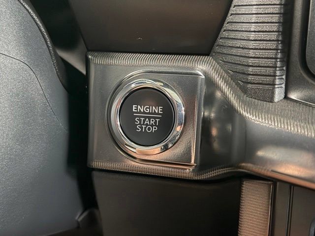 Used 2025 Ford F150 Platinum w/ Equipment Group 702A High AWD/4WD image 32