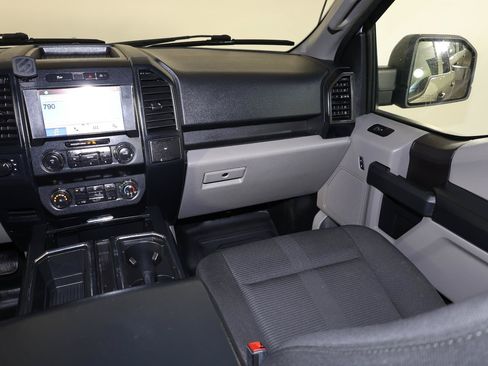 Used 2019 Ford F150 XL w/ Equipment Group 101A Mid AWD/4WD image 11