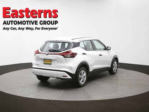 Used 2024 Nissan Kicks S image 40