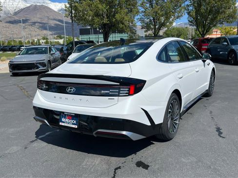 New 2026 Hyundai Sonata Limited FWD image 8