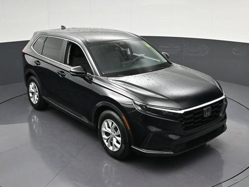 Used 2025 Honda CR-V LX image 23