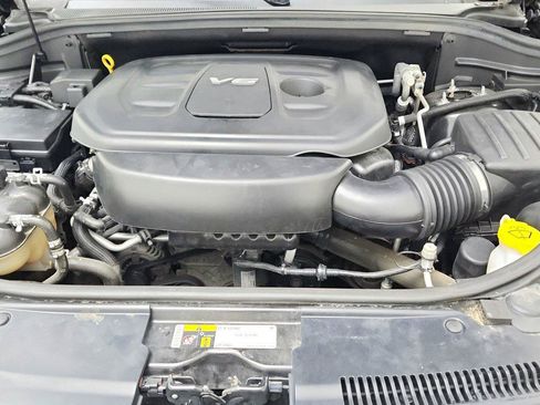 Used 2018 Jeep Grand Cherokee Laredo AWD/4WD image 39