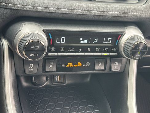 Certified 2024 Toyota RAV4 XLE w/ Convenience Package AWD/4WD image 19