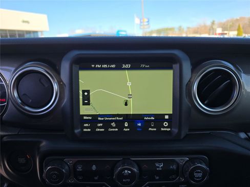 Used 2022 Jeep Wrangler Unlimited Sahara w/ LED Lighting Group image 27