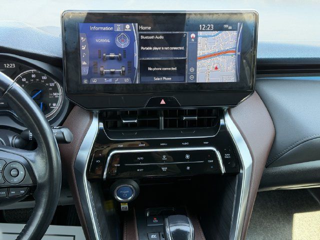 Used 2021 Toyota Venza Limited AWD/4WD image 16