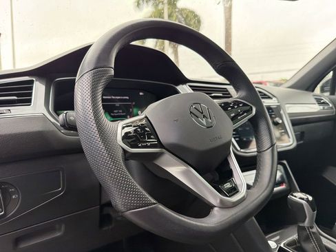 Used 2023 Volkswagen Tiguan SE R-Line FWD image 24