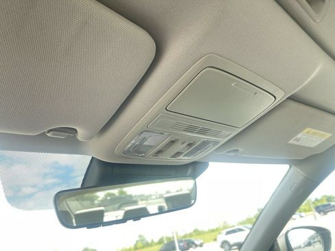 Used 2018 Honda Accord EX-L image 23