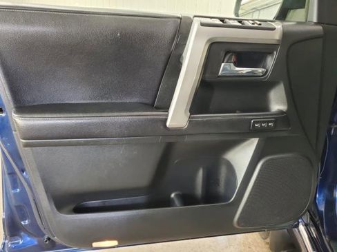 Used 2018 Toyota 4Runner Limited AWD/4WD image 13