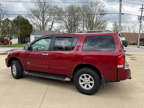 Used 2005 Nissan Armada SE Off-Road w/ (J01) Sunroof Pkg (SE OR) image 5