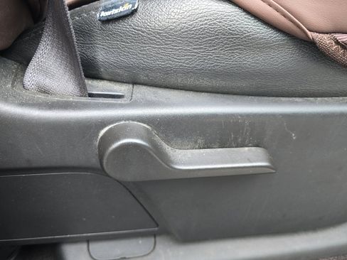 Used 2012 GMC Sierra 2500 SLE w/ SLE Preferred Package image 21