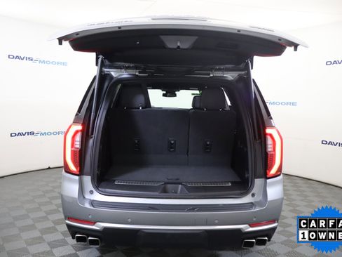 Used 2025 GMC Yukon Denali image 8