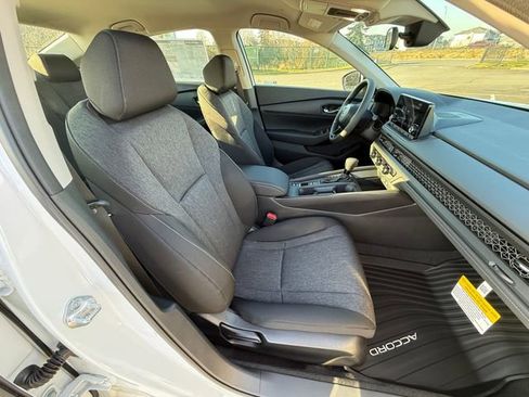 New 2025 Honda Accord LX image 11