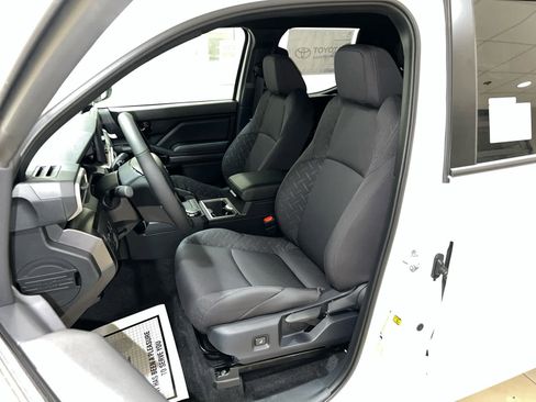 New 2025 Toyota Tacoma SR5 image 15