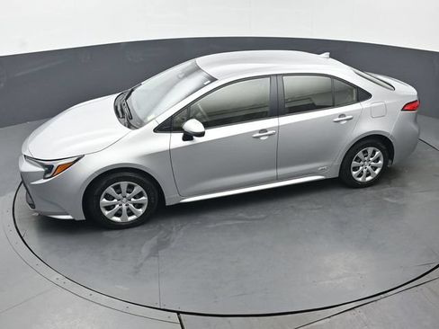 Used 2026 Toyota Corolla LE AWD/4WD image 35