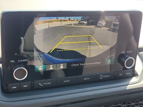 Certified 2024 Honda Accord EX image 28