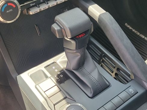 Used 2025 Toyota Tacoma TRD Sport RWD image 26