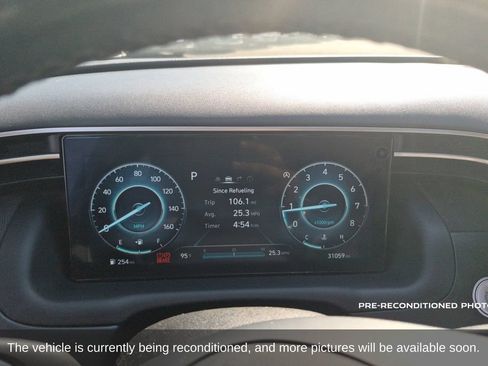 Used 2023 Hyundai Tucson Limited FWD image 16