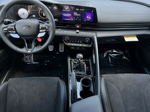 New 2025 Hyundai Elantra N image 14