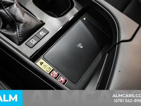 Used 2024 Lexus ES 300h w/ Premium Package image 44