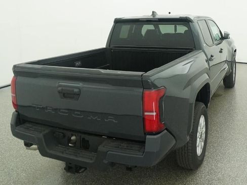 New 2026 Toyota Tacoma SR5 image 8