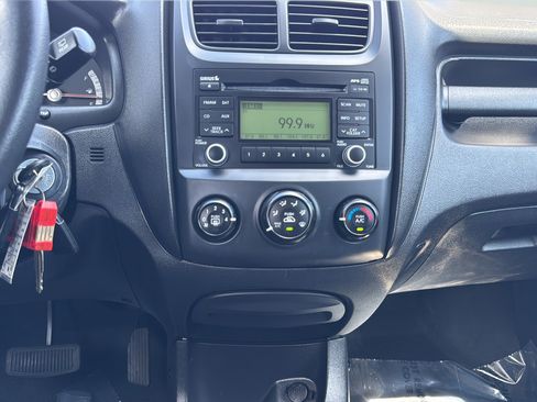 Used 2009 Kia Sportage LX FWD image 27